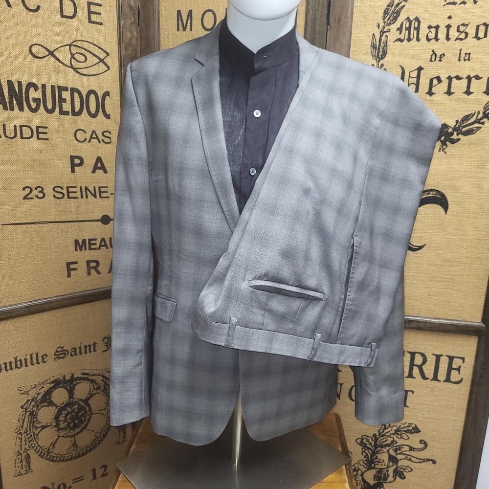 Strellson x Lanificio T. G. di Fabio 2 Piece Suit, 50EU (US 40)